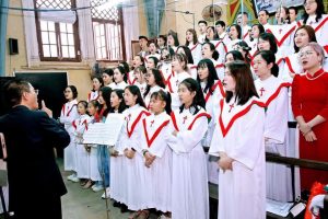 vai-tro-ca-doan-ca-truong-trong-phung-vu